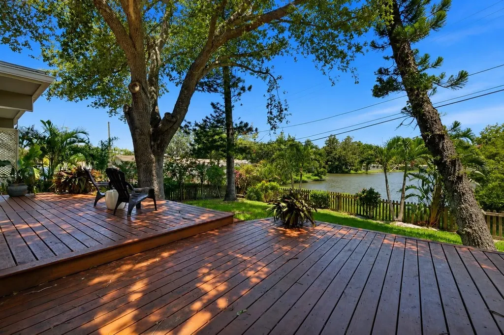 1918 Byram Drive Clearwater FL 33755