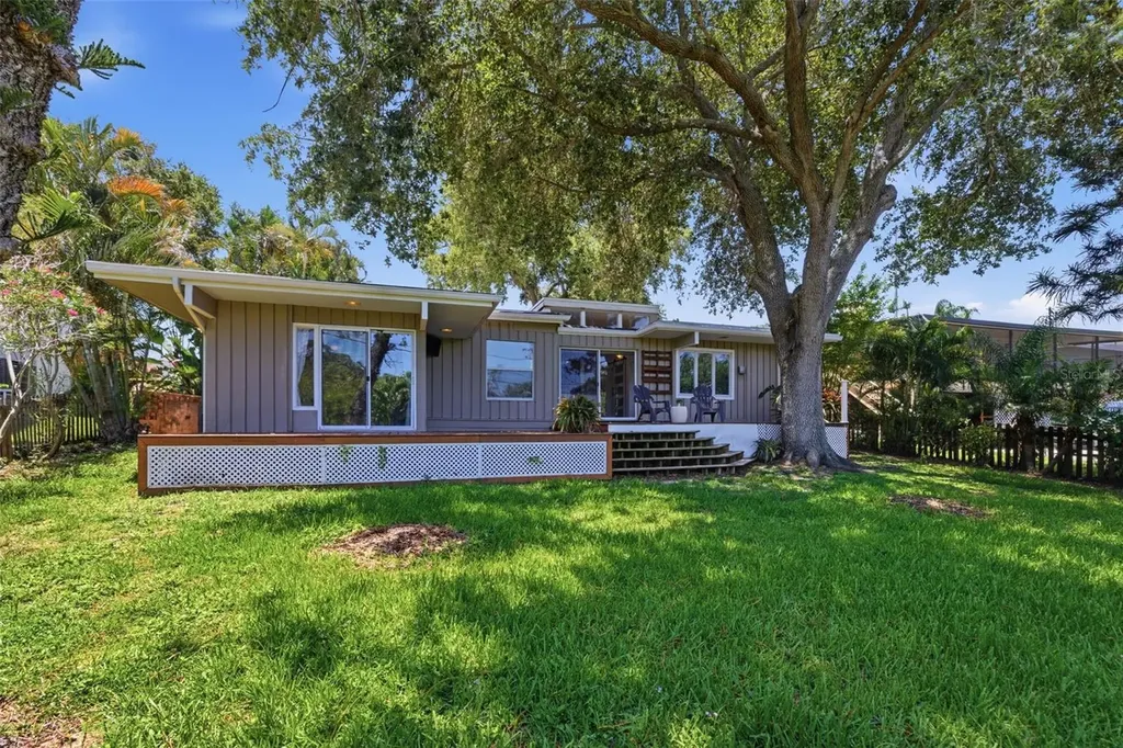 1918 Byram Drive Clearwater FL 33755