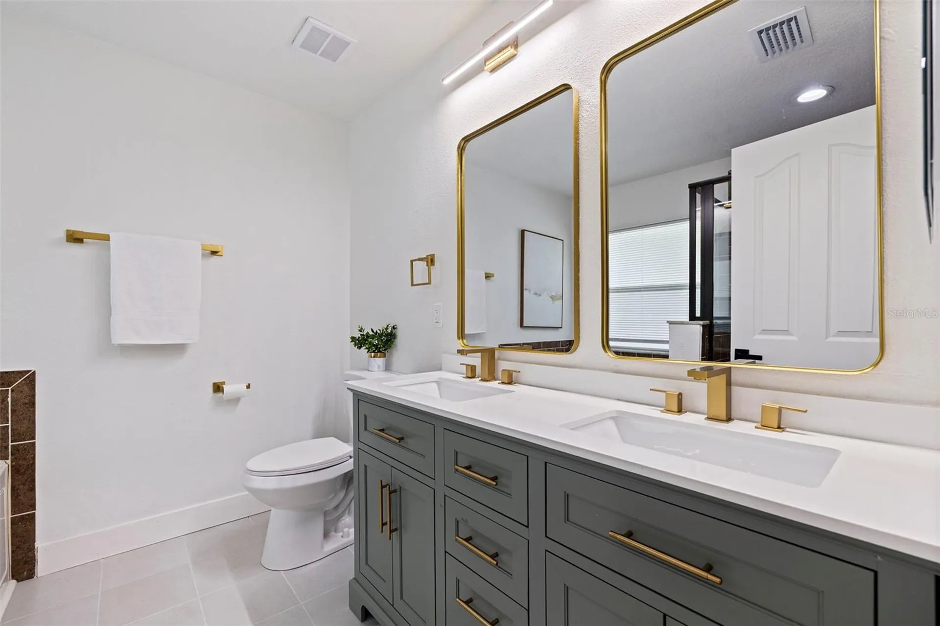 2921 49th Terrace S St Petersburg FL 33712