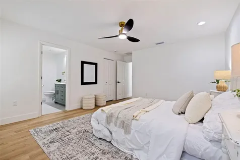 2921 49th Terrace S St Petersburg FL 33712