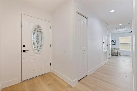 2921 49th Terrace S St Petersburg FL 33712