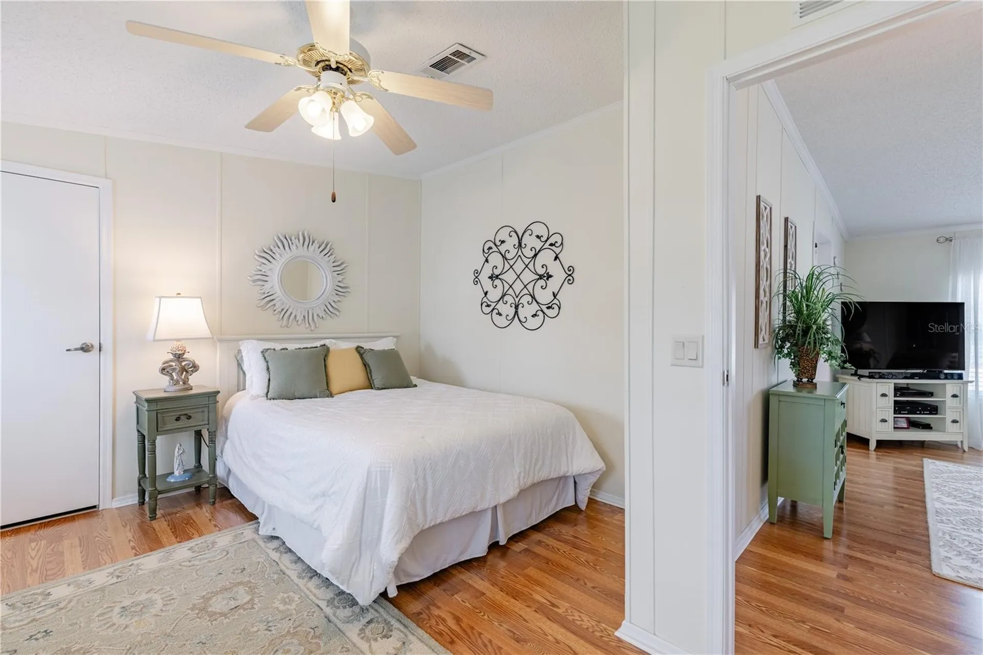 2611 Vindale Road Tavares FL 32778