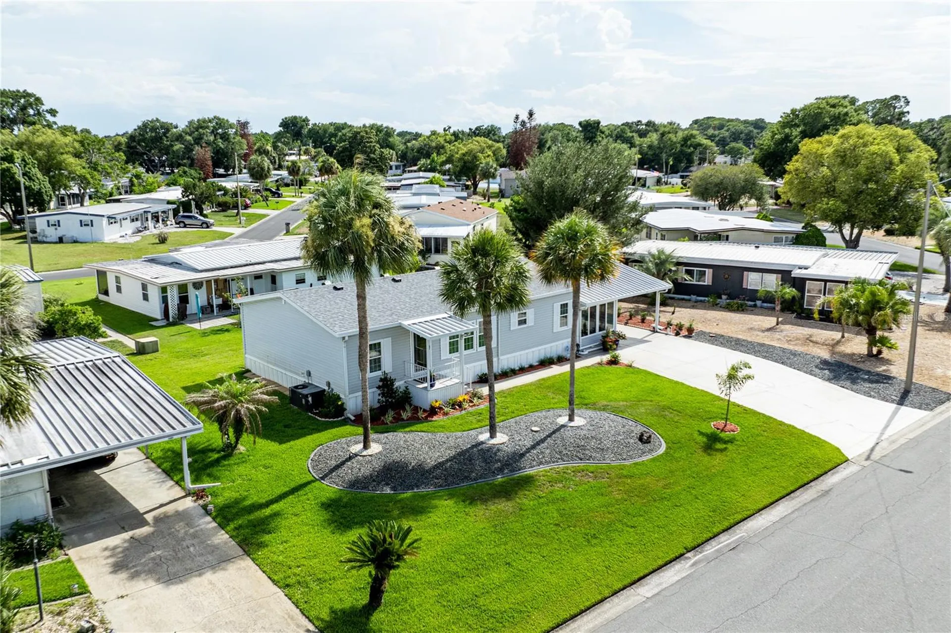 2611 Vindale Road Tavares FL 32778