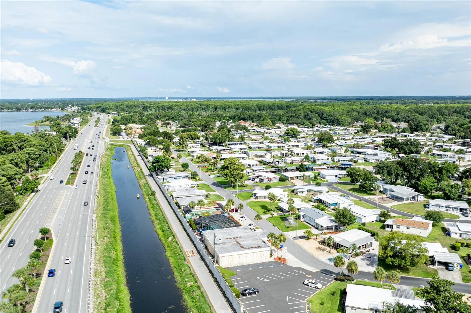 2611 Vindale Road Tavares FL 32778