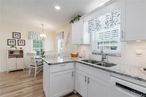 2611 Vindale Road Tavares FL 32778