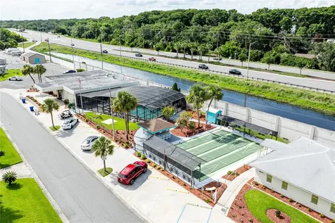 2611 Vindale Road Tavares FL 32778