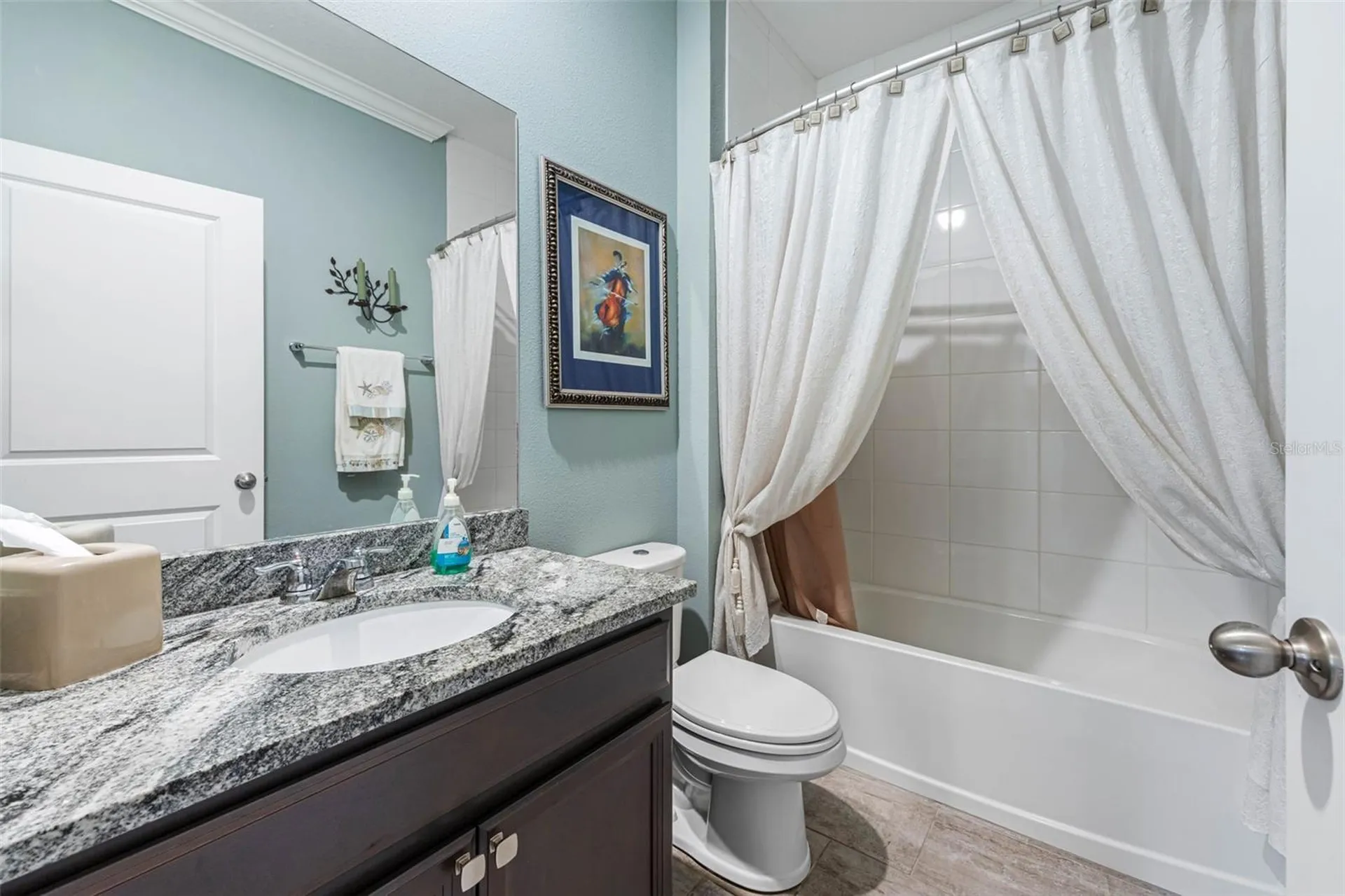 5513 Los Robles Court Palmetto FL 34221