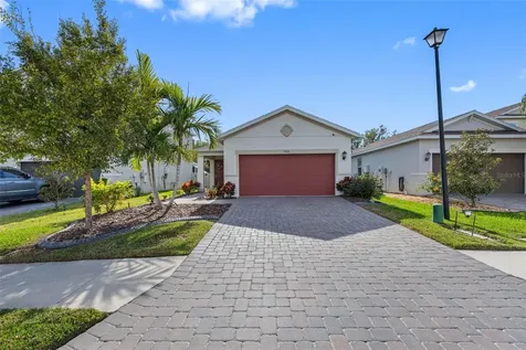 5513 Los Robles Court Palmetto FL 34221