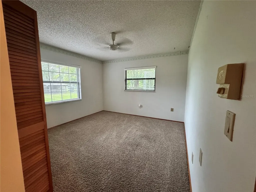 8225 E Highway 25 Belleview FL 34420