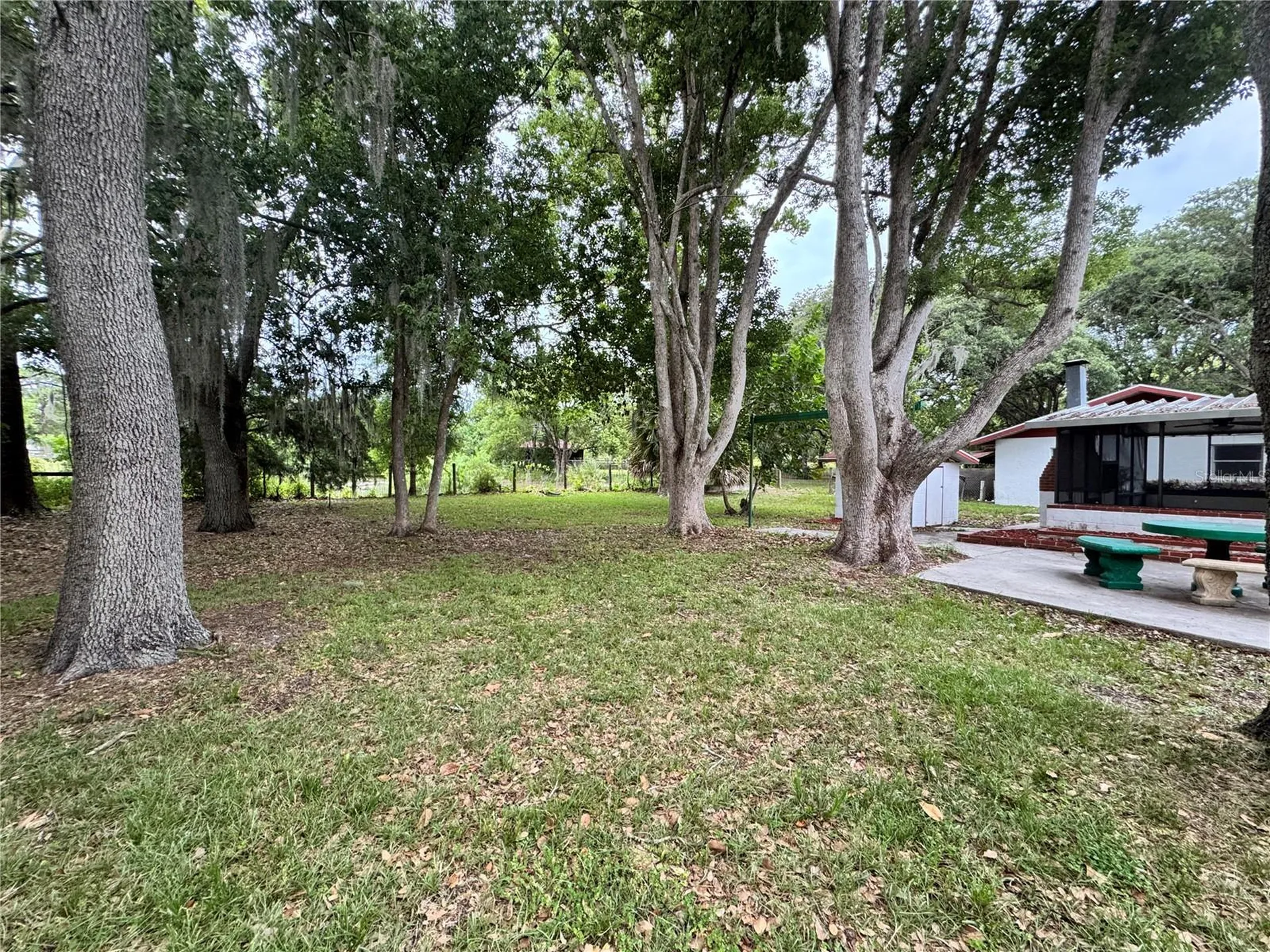 8225 E Highway 25 Belleview FL 34420