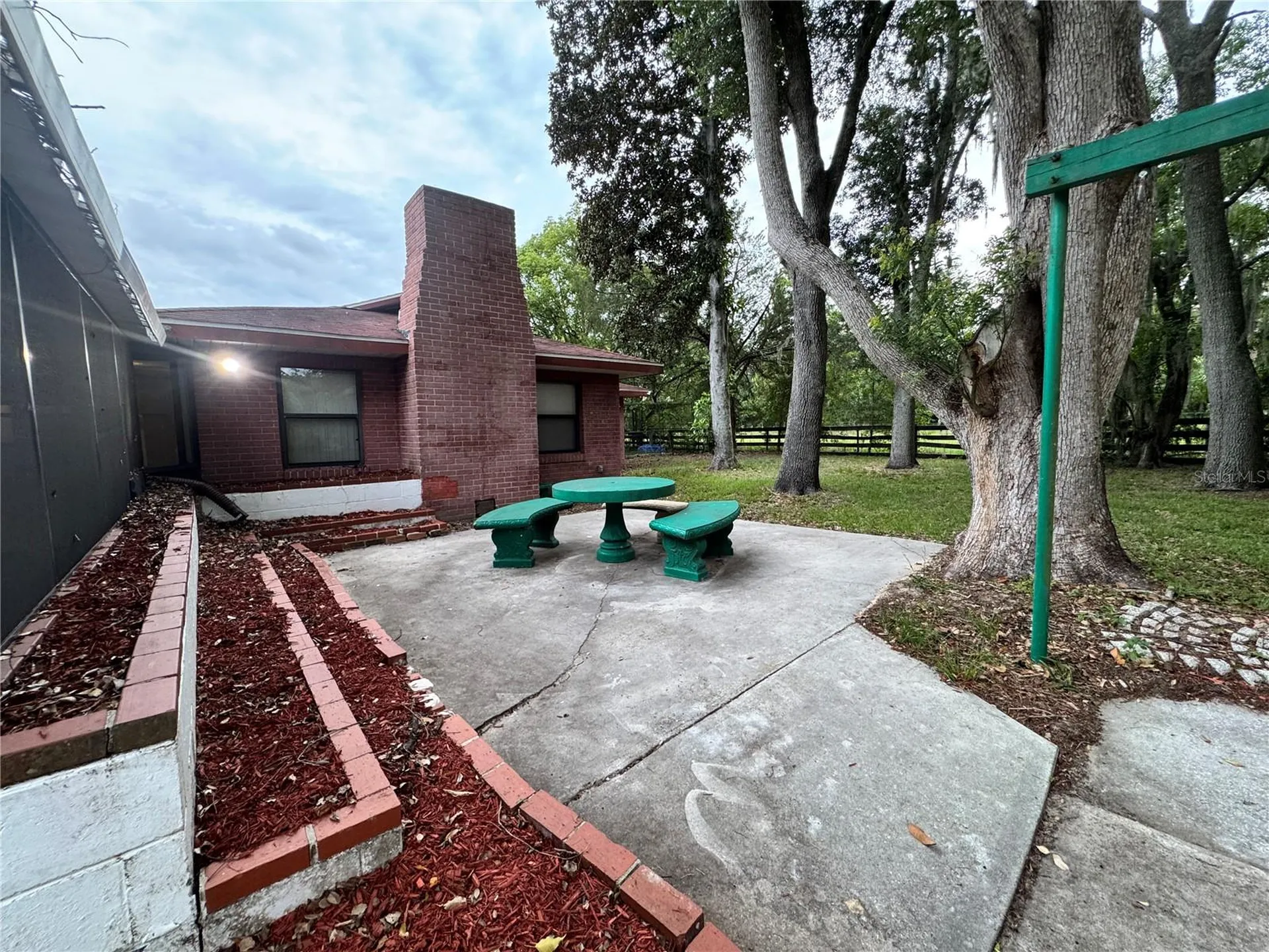 8225 E Highway 25 Belleview FL 34420
