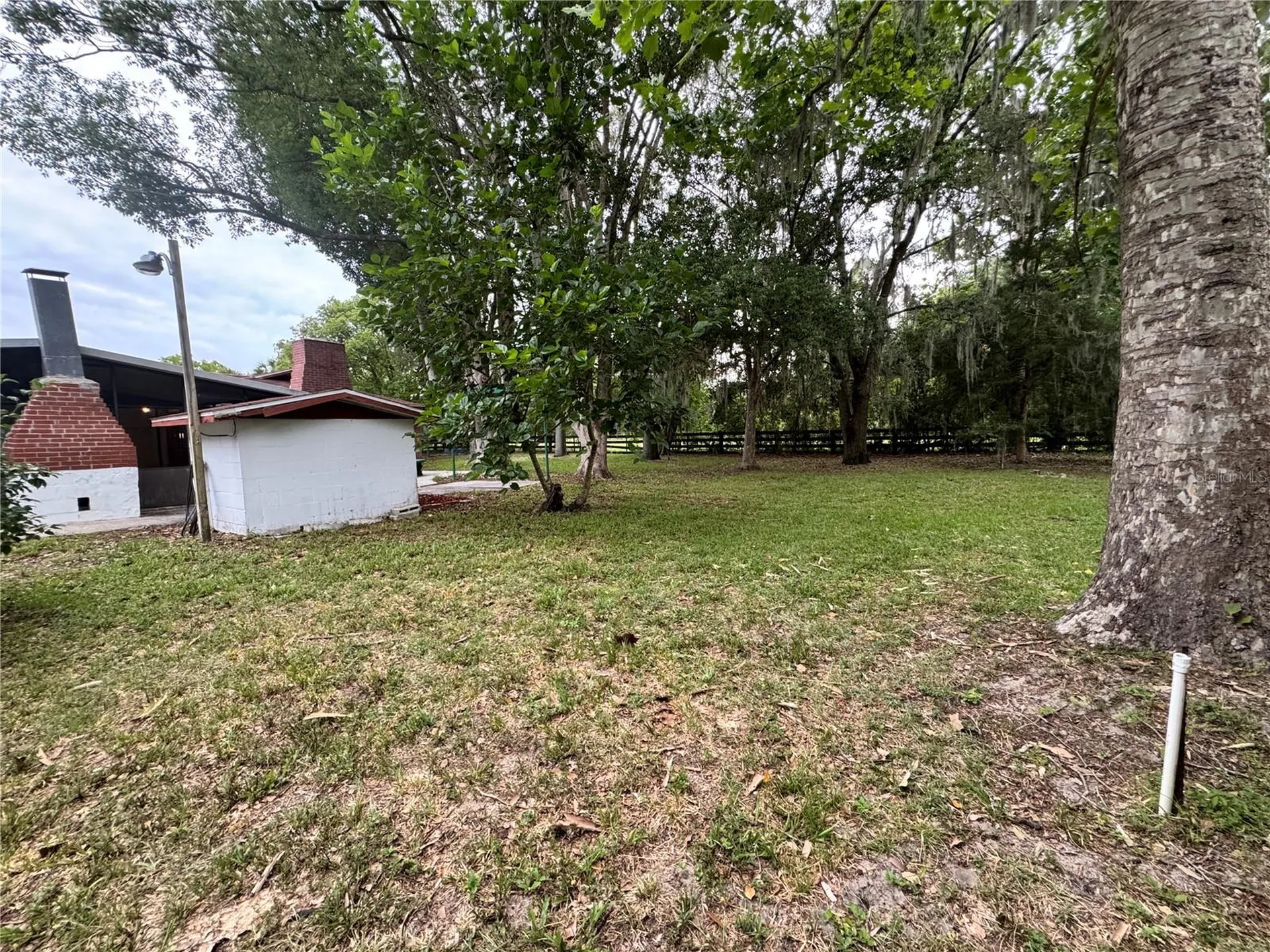 8225 E Highway 25 Belleview FL 34420