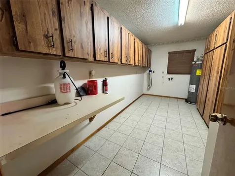 8225 E Highway 25 Belleview FL 34420