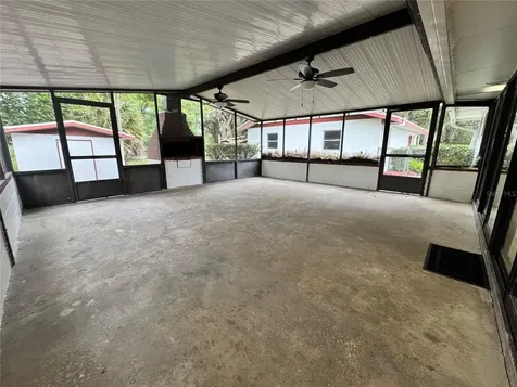 8225 E Highway 25 Belleview FL 34420