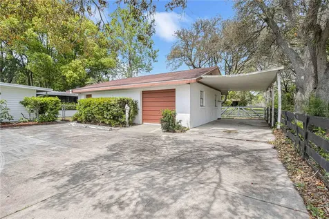 8225 E Highway 25 Belleview FL 34420