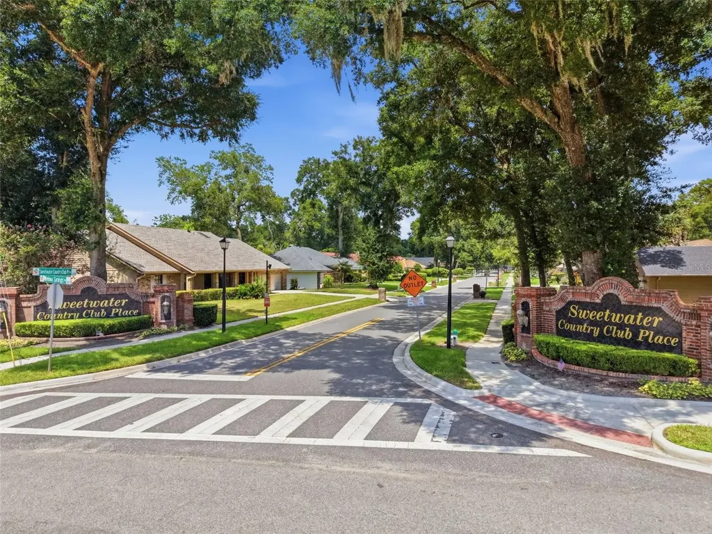 2309 Sweetwater Country Club Place Drive Apopka FL 32712