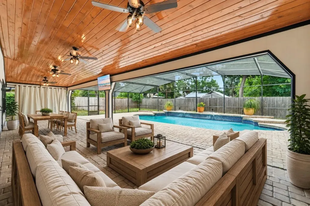 2309 Sweetwater Country Club Place Drive Apopka FL 32712