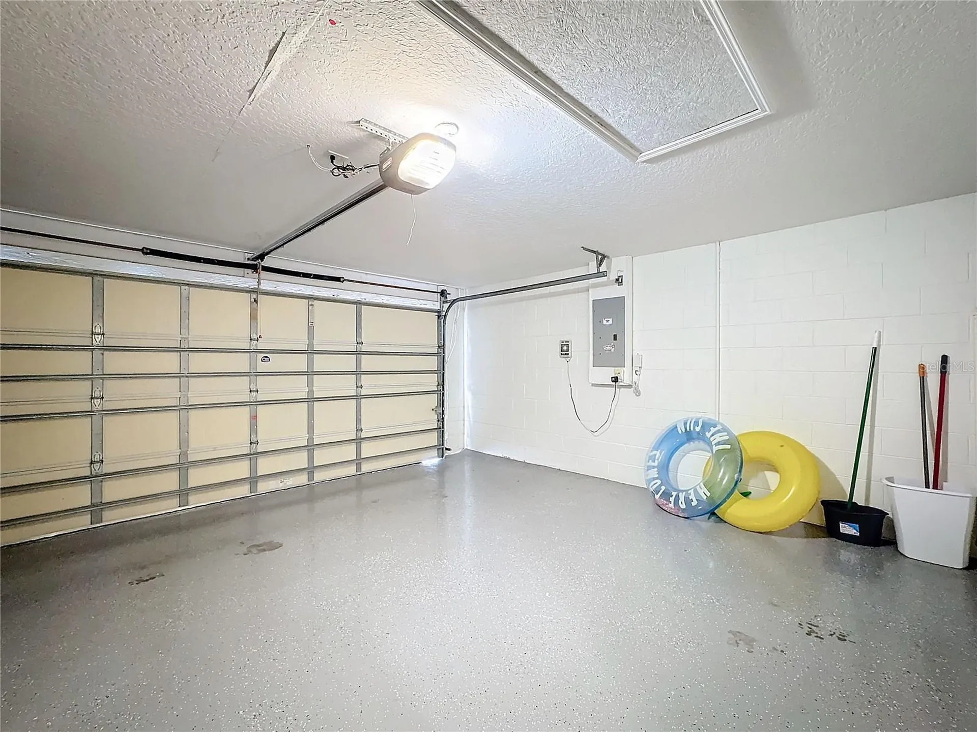 458 Hollinghead Loop Davenport FL 33896