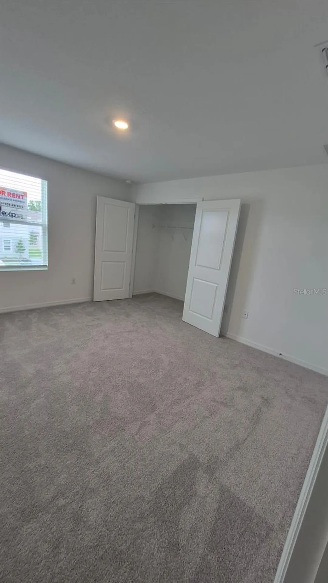 2932 Skyline Loop Kissimmee FL 34758