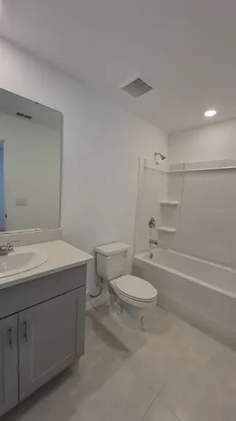 2932 Skyline Loop Kissimmee FL 34758