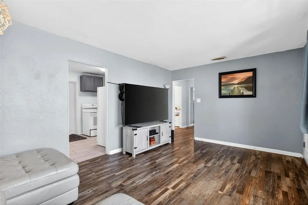 109 Claire Terrace Daytona Beach FL 32118