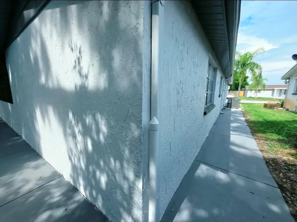 9425 Gray Fox Lane Port Richey FL 34668