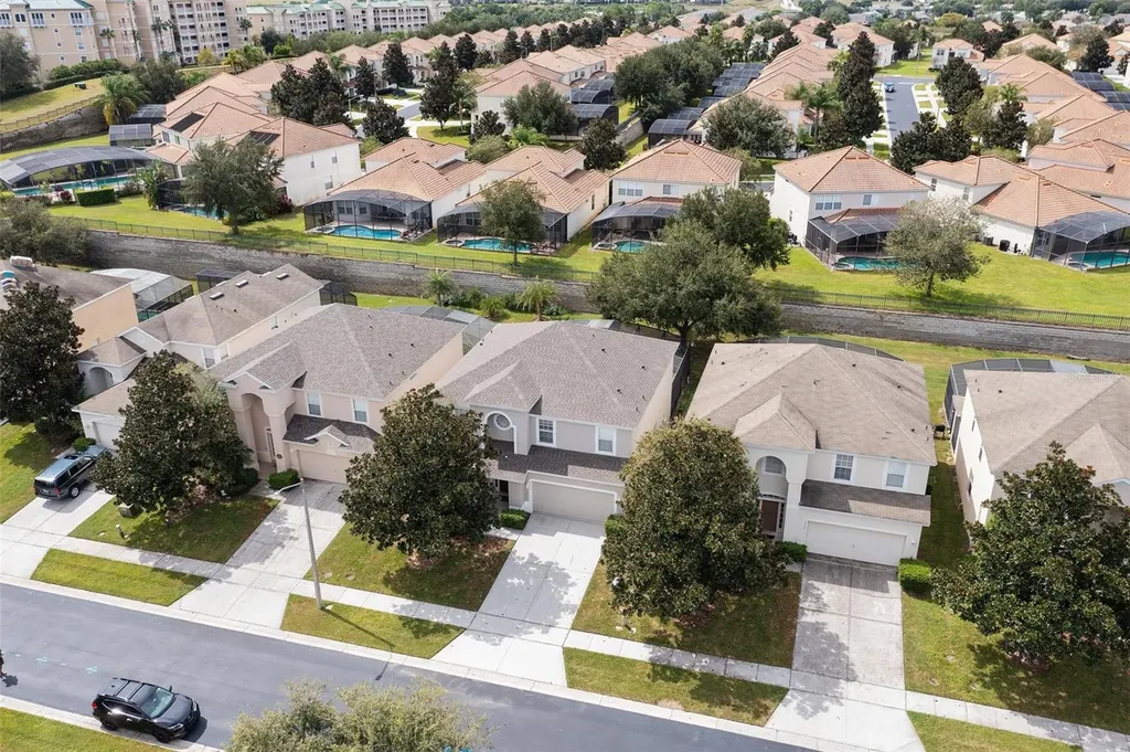7753 Basnett Circle Kissimmee FL 34747