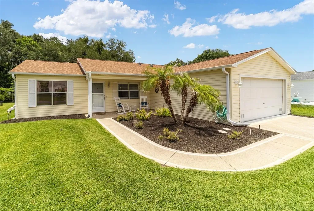 1415 Juarez Place Lady Lake FL 32159