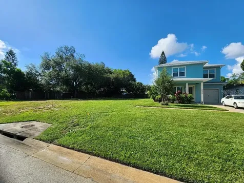 24TH Avenue N St Petersburg FL 33713