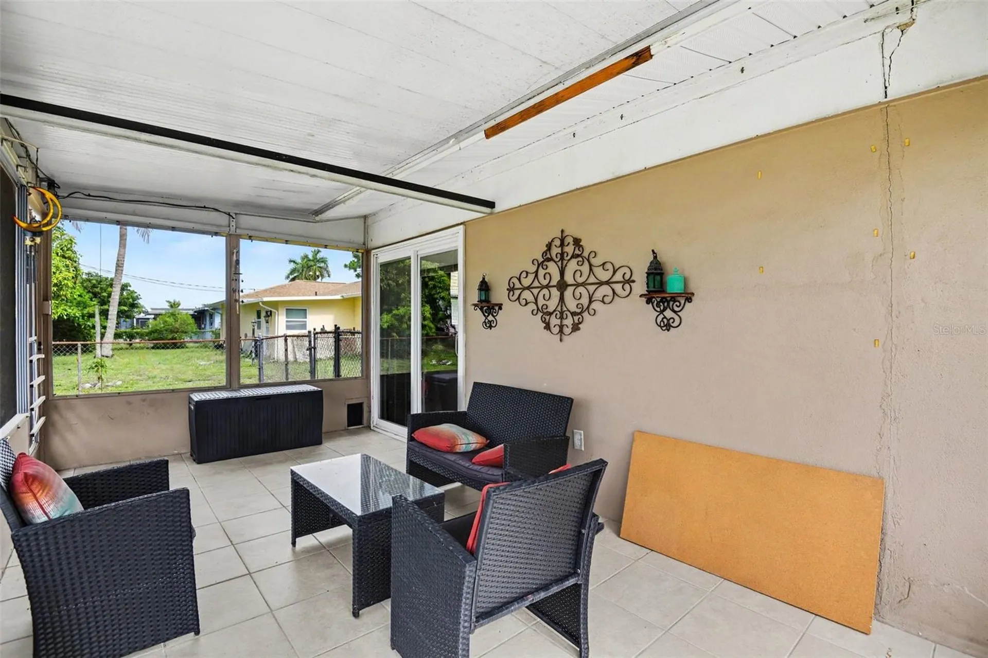 2136 Flora Avenue Fort Myers FL 33907