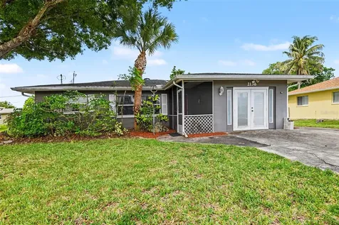 2136 Flora Avenue Fort Myers FL 33907