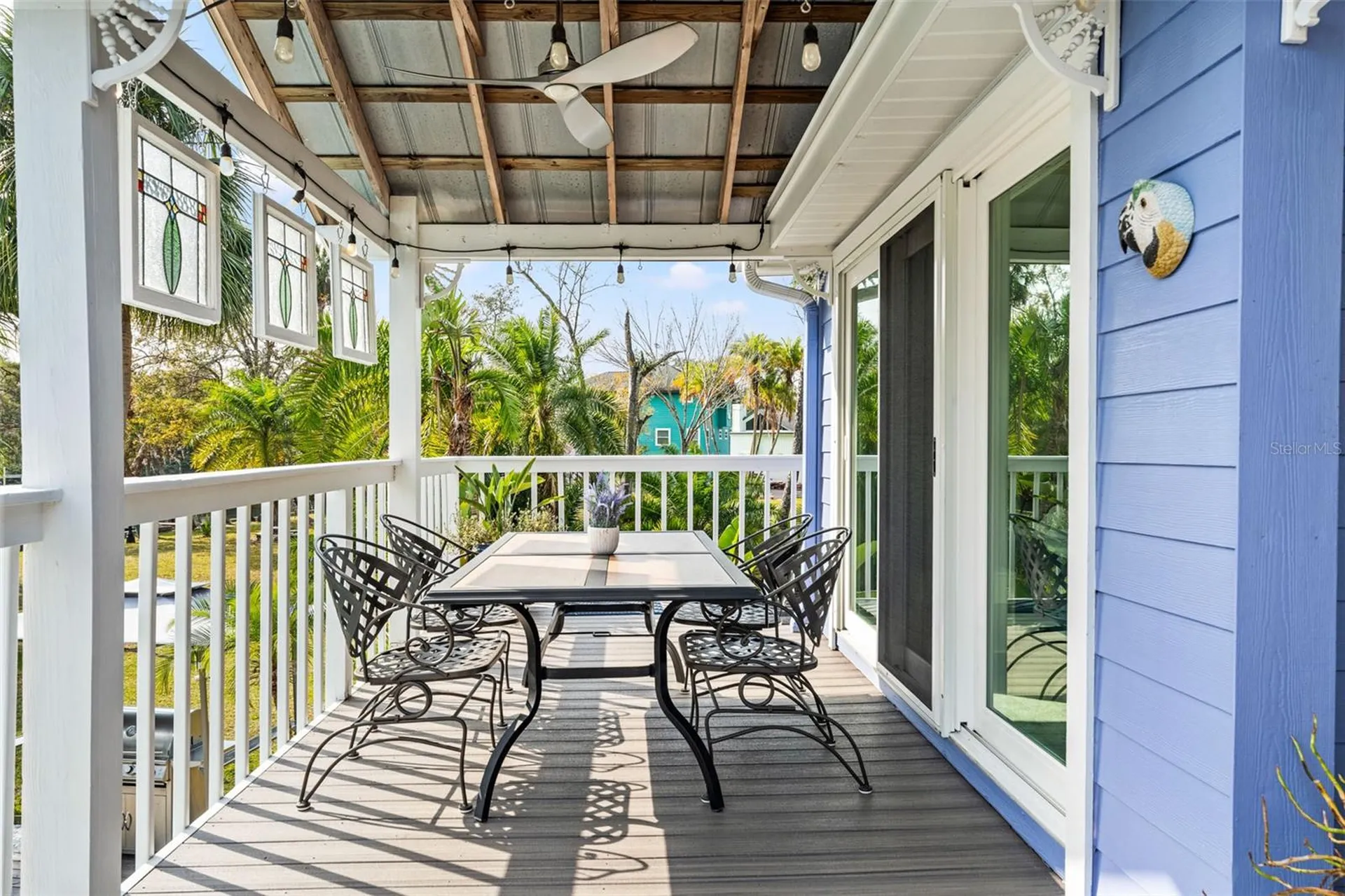 906 W Henry Avenue Tampa FL 33604
