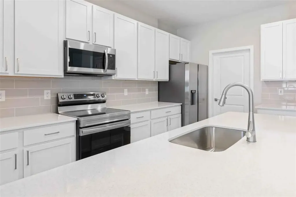 661 W Hallam Drive Citrus Springs FL 34434