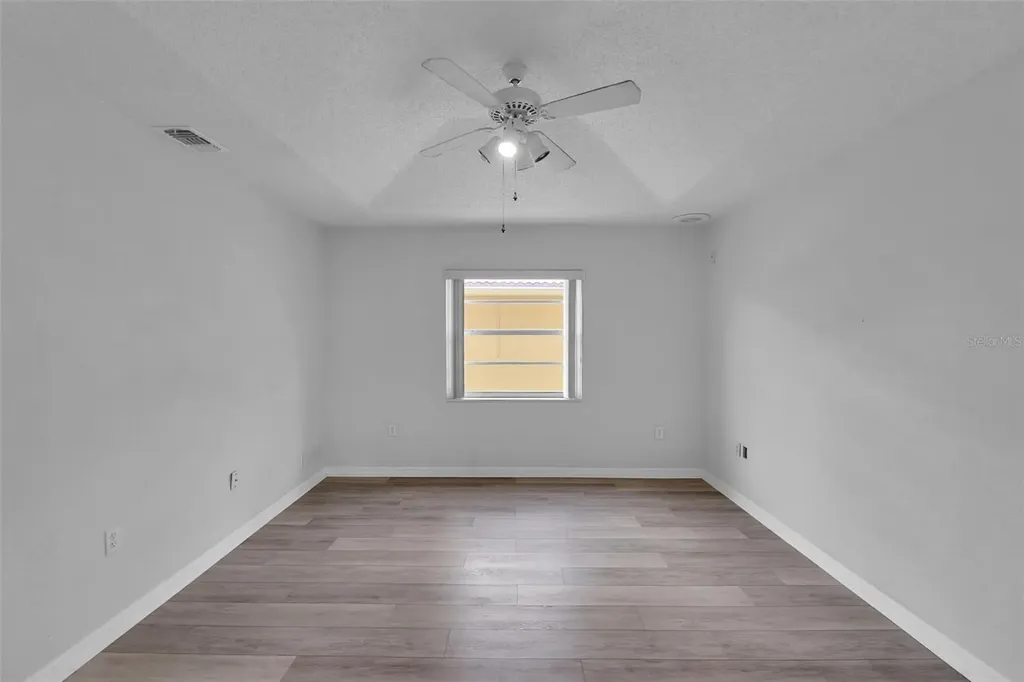 9450 Mississippi Run Weeki Wachee FL 34613