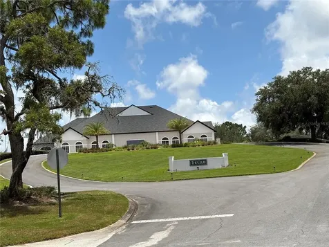 9450 Mississippi Run Weeki Wachee FL 34613
