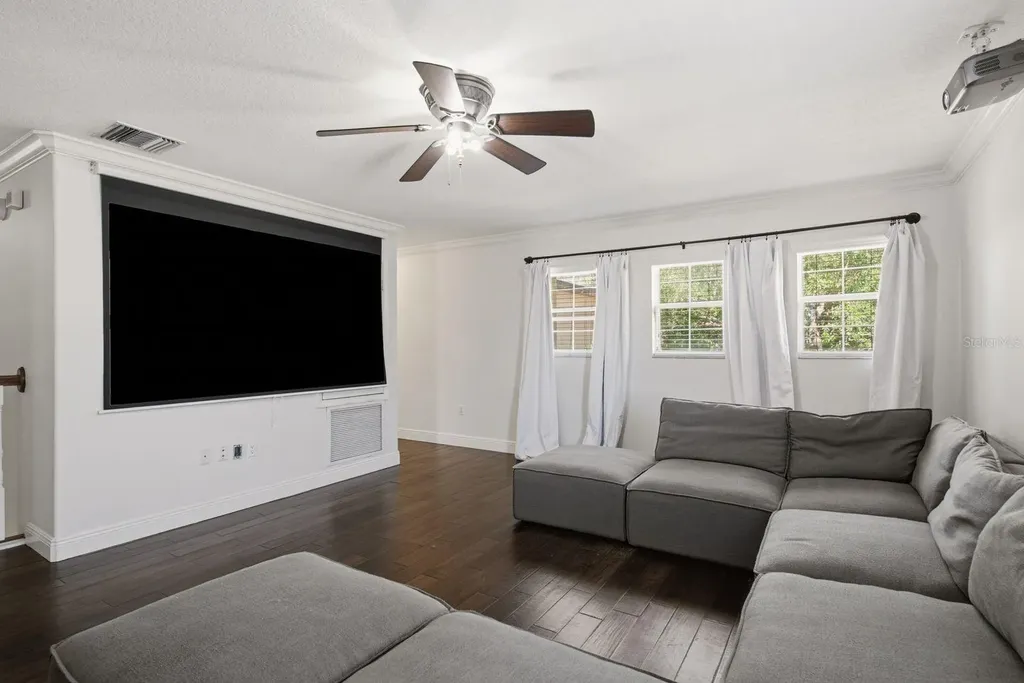 10330 Frog Pond Drive Riverview FL 33569