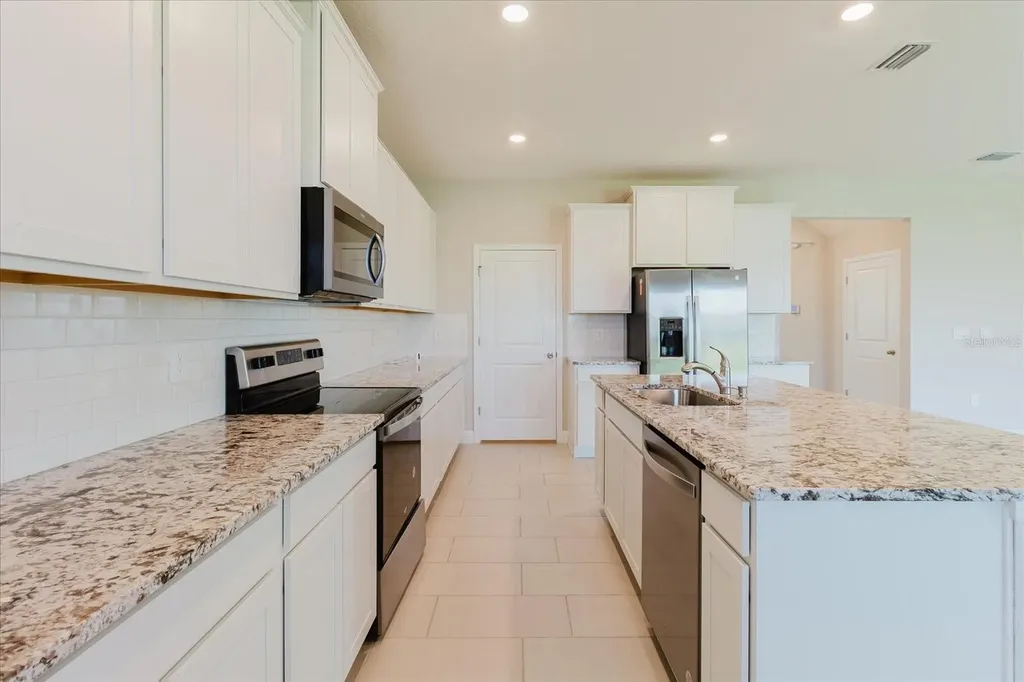16725 Barnwood Place Bradenton FL 34211