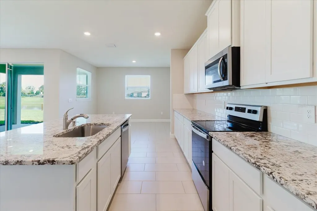 16725 Barnwood Place Bradenton FL 34211