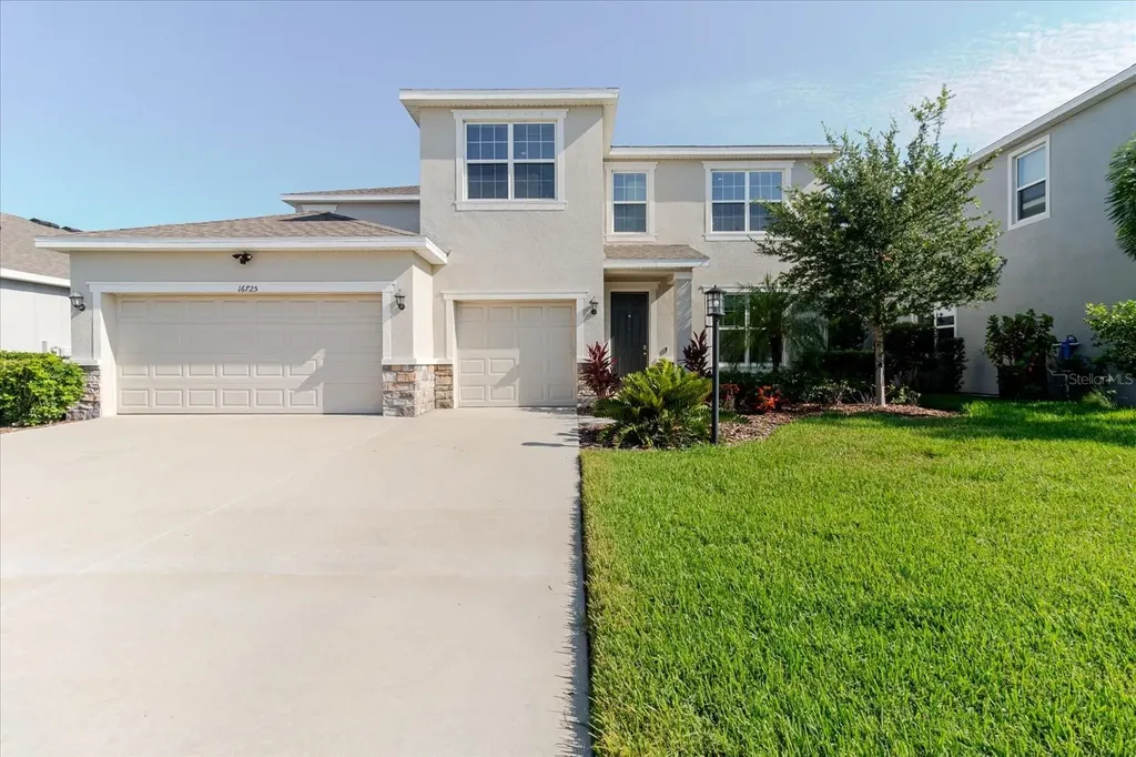16725 Barnwood Place Bradenton FL 34211