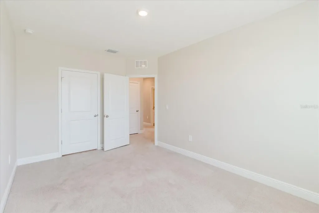 16725 Barnwood Place Bradenton FL 34211