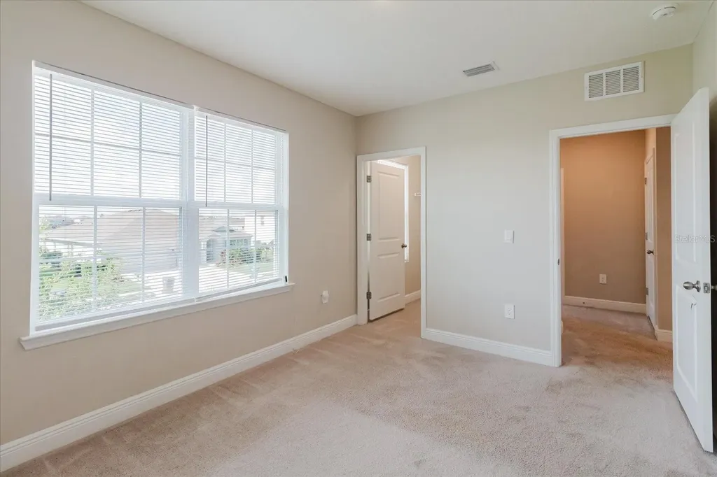 16725 Barnwood Place Bradenton FL 34211