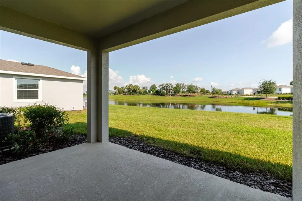 16725 Barnwood Place Bradenton FL 34211
