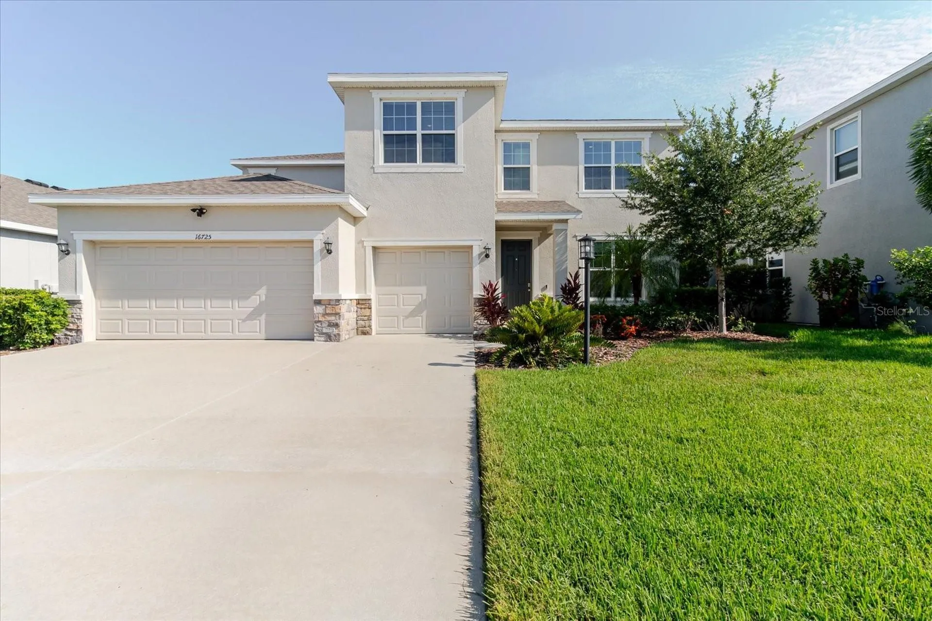 16725 Barnwood Place Bradenton FL 34211