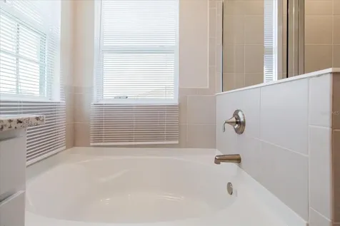 16725 Barnwood Place Bradenton FL 34211