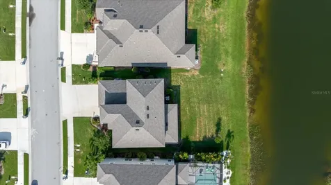 16725 Barnwood Place Bradenton FL 34211