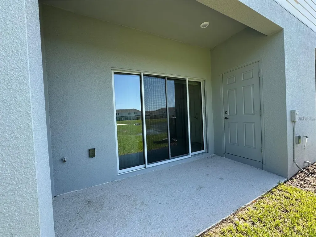 3133 Skyline Loop Kissimmee FL 34758