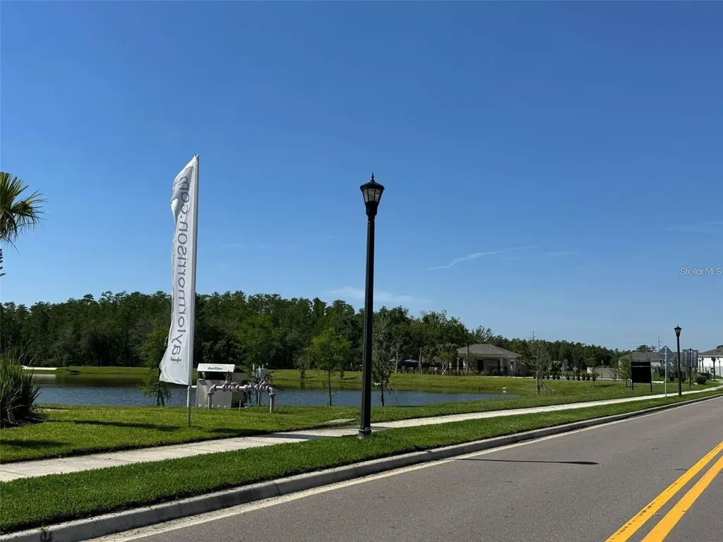 3133 Skyline Loop Kissimmee FL 34758