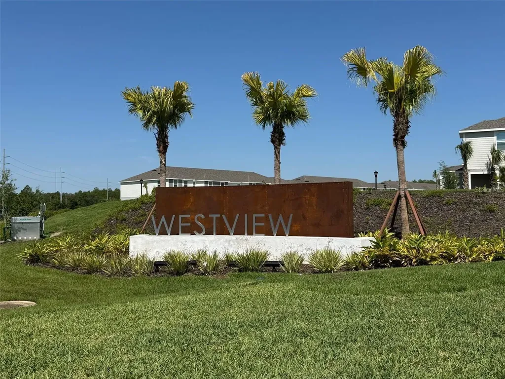 3133 Skyline Loop Kissimmee FL 34758