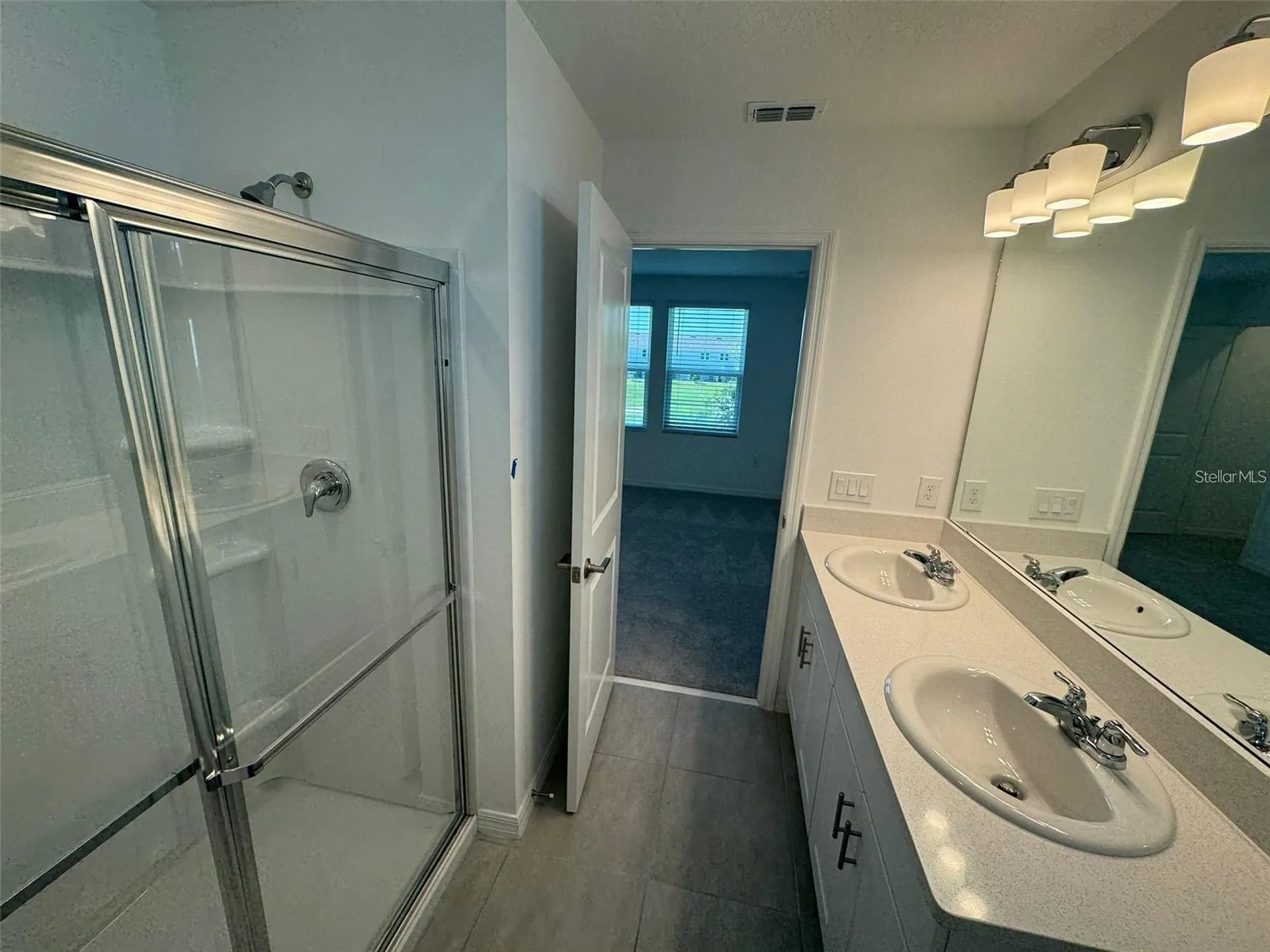 3133 Skyline Loop Kissimmee FL 34758