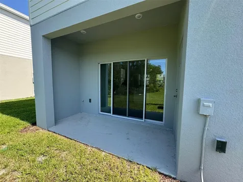 3133 Skyline Loop Kissimmee FL 34758